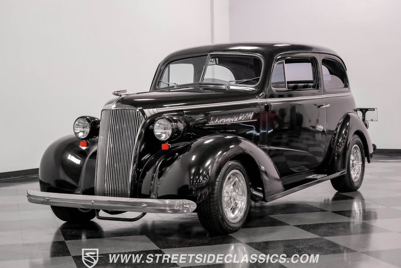 Chevrolet-Master-deluxe-1937-Black-Metallic-Black-16