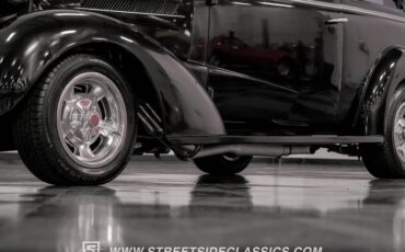Chevrolet-Master-deluxe-1937-Black-Metallic-Black-30