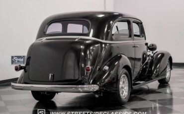 Chevrolet-Master-deluxe-1937-Black-Metallic-Black-33