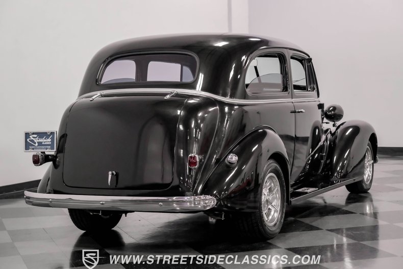 Chevrolet-Master-deluxe-1937-Black-Metallic-Black-33