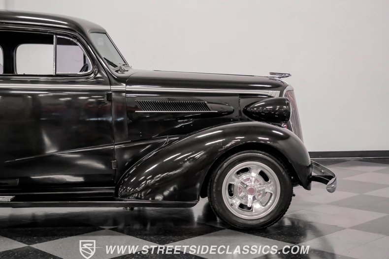 Chevrolet-Master-deluxe-1937-Black-Metallic-Black-39