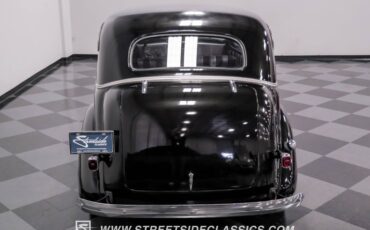 Chevrolet-Master-deluxe-1937-Black-Metallic-Black-9