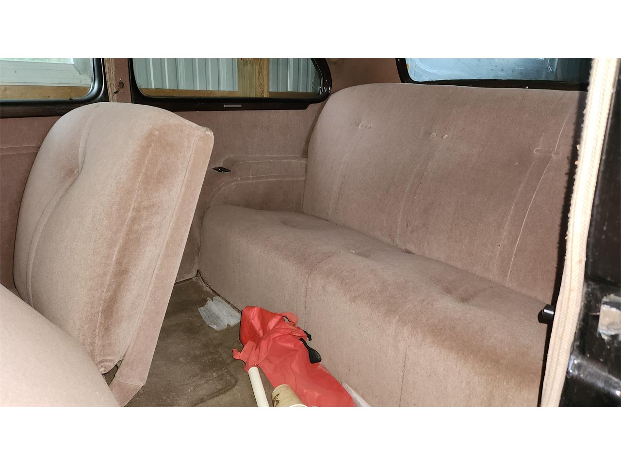 Chevrolet-Master-deluxe-1937-Black-Tan-21