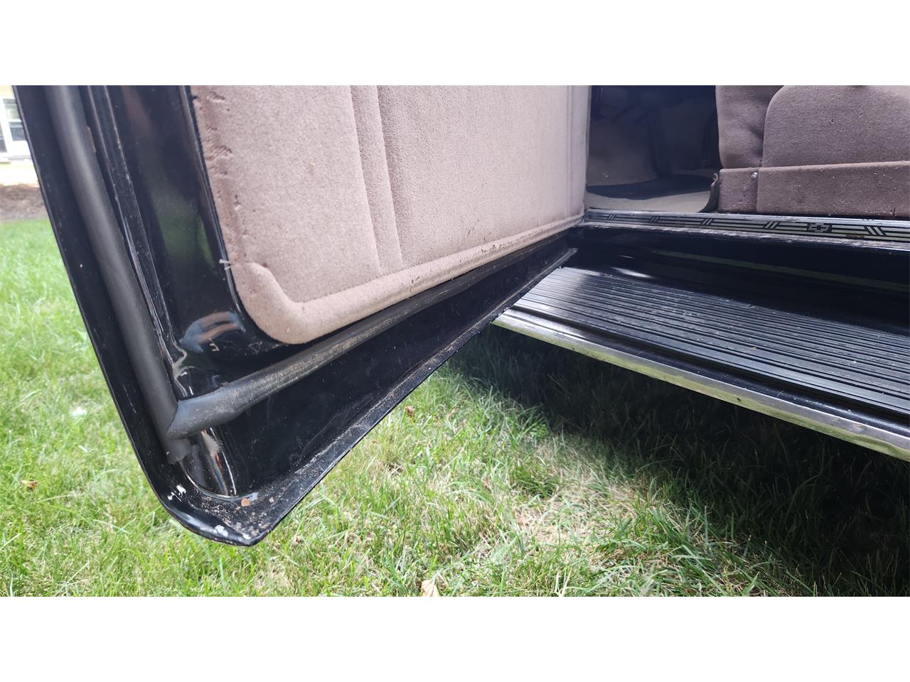 Chevrolet-Master-deluxe-1937-Black-Tan-3