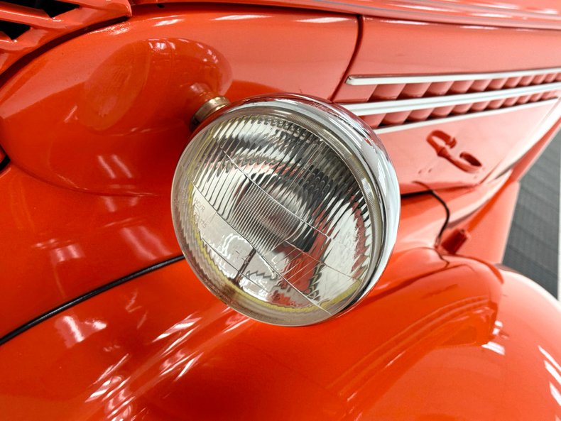 Chevrolet-Master-deluxe-1938-Orange-Gray-24