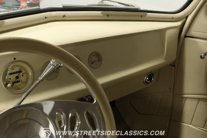 Chevrolet-Master-deluxe-1939-Black-Oyster-25