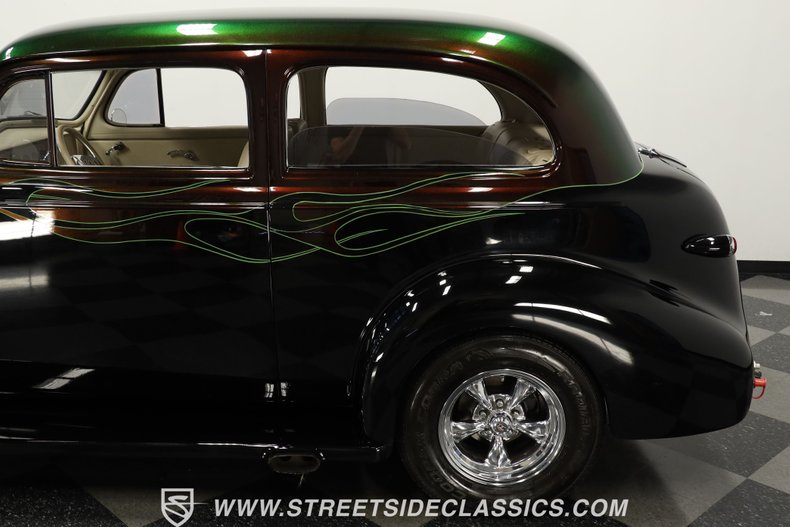 Chevrolet-Master-deluxe-1939-Black-Oyster-27