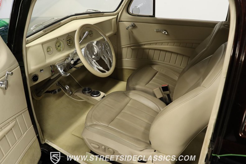 Chevrolet-Master-deluxe-1939-Black-Oyster-3