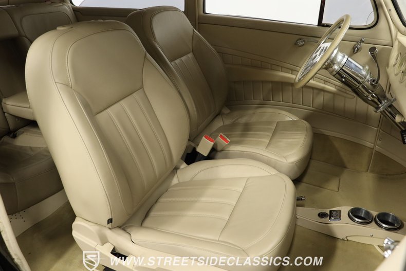 Chevrolet-Master-deluxe-1939-Black-Oyster-41