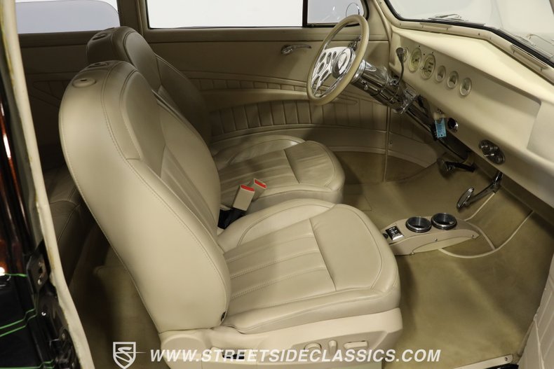 Chevrolet-Master-deluxe-1939-Black-Oyster-42