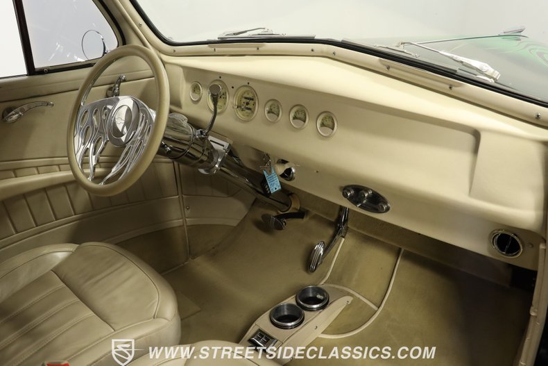 Chevrolet-Master-deluxe-1939-Black-Oyster-43