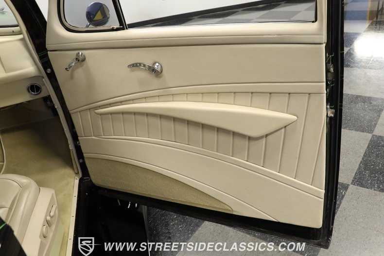 Chevrolet-Master-deluxe-1939-Black-Oyster-46