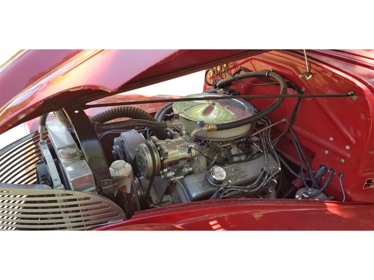 Chevrolet-Master-deluxe-1939-Red-Black-3