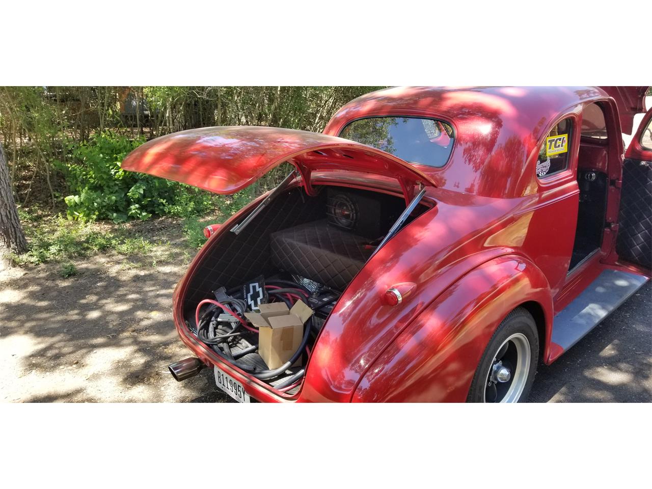 Chevrolet-Master-deluxe-1939-Red-Black-6