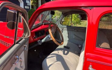 Chevrolet-Master-deluxe-1939-Red-Gray-3