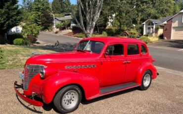 Chevrolet-Master-deluxe-1939-Red-Gray