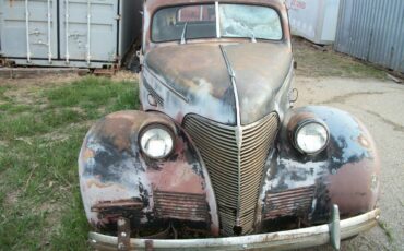 Chevrolet-Master-deluxe-1939-black-tan-11
