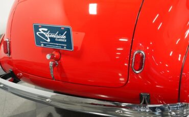 Chevrolet-Master-deluxe-1940-Race-Red-Cream-29