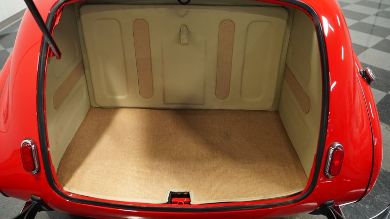 Chevrolet-Master-deluxe-1940-Race-Red-Cream-45