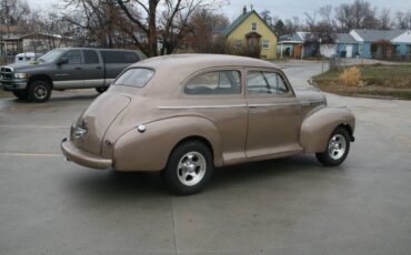 Chevrolet-Master-deluxe-1941-11
