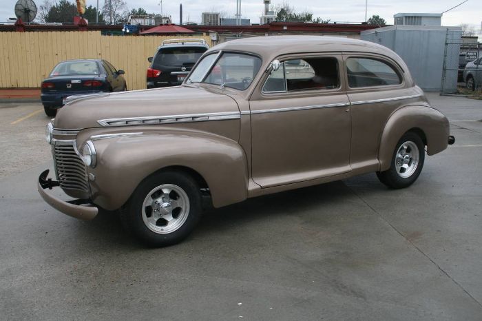 Chevrolet-Master-deluxe-1941-16
