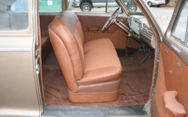 Chevrolet-Master-deluxe-1941-8