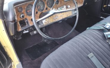 Chevrolet-Monte-Carlo-1970-2-Door-24