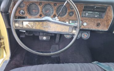 Chevrolet-Monte-Carlo-1970-2-Door-25