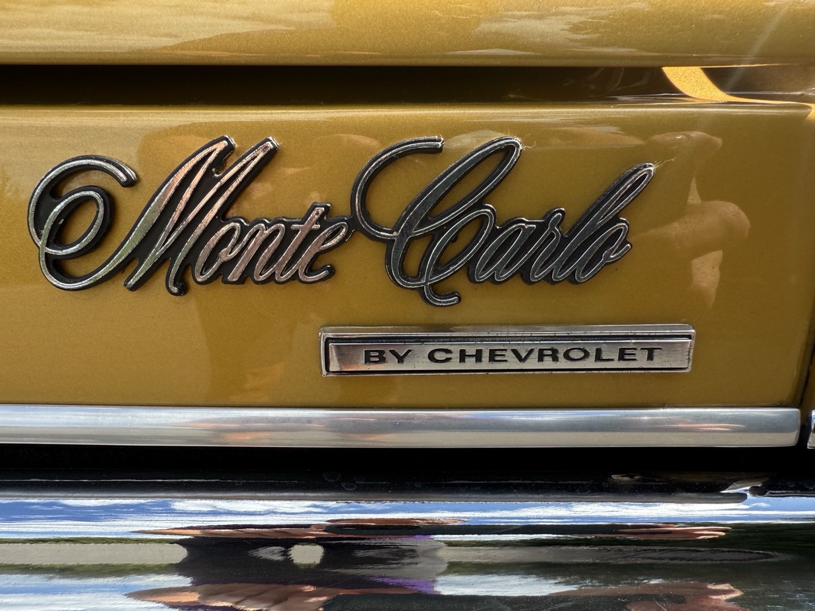 Chevrolet-Monte-Carlo-1971-12