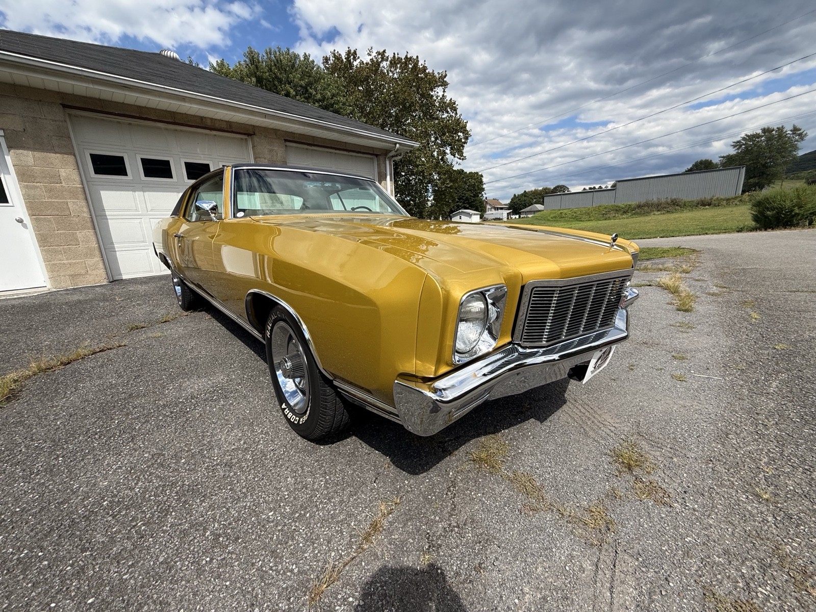 Chevrolet-Monte-Carlo-1971-2