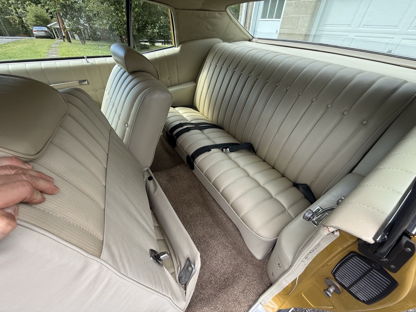 Chevrolet-Monte-Carlo-1971-28