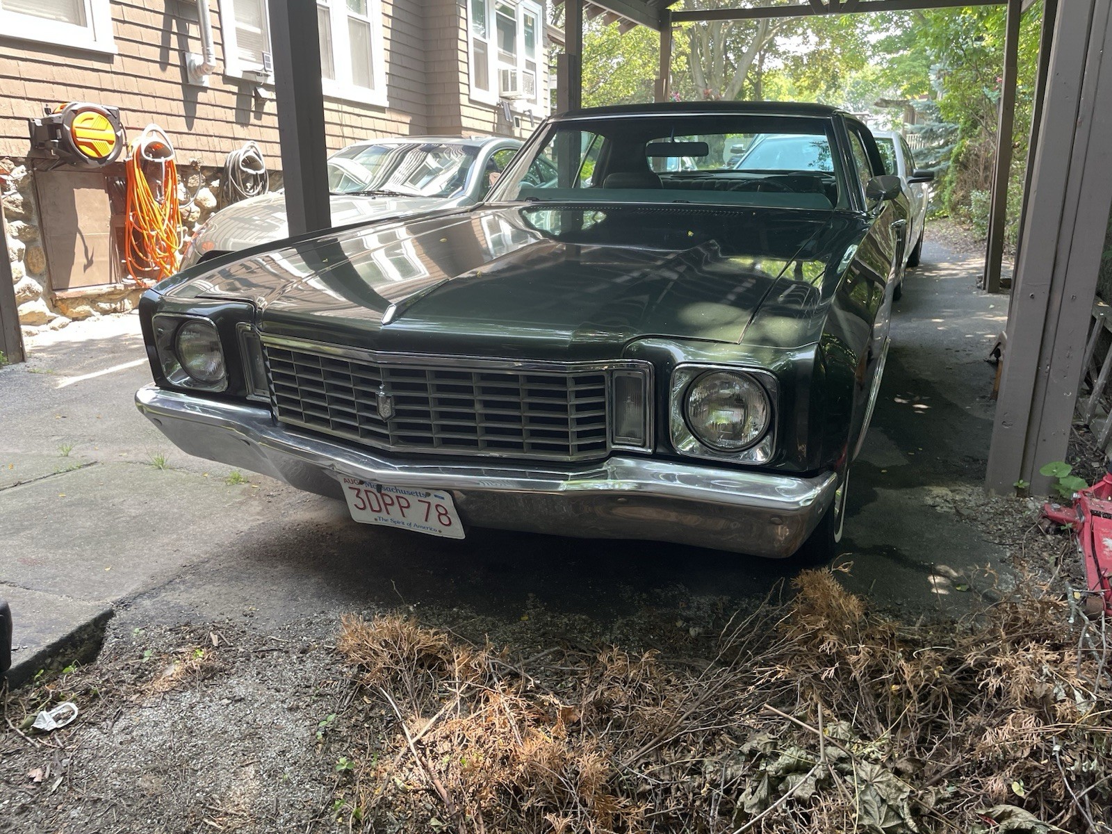 Chevrolet-Monte-Carlo-1972-Coupe-3