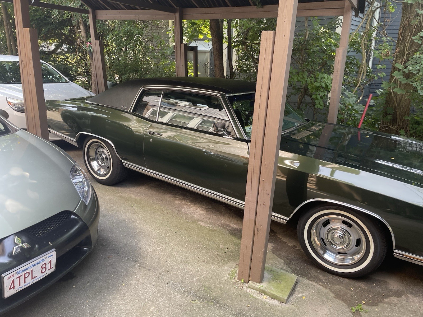 Chevrolet-Monte-Carlo-1972-Coupe