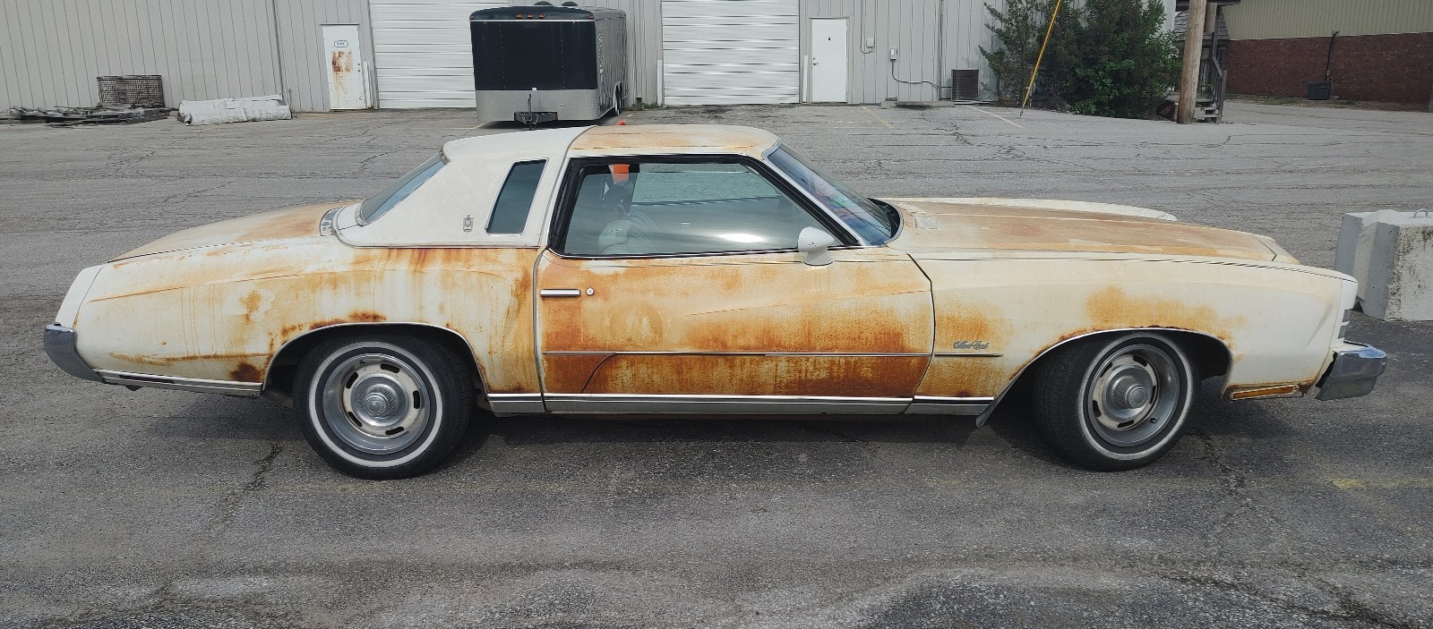 Chevrolet-Monte-Carlo-1973-Coupe-1