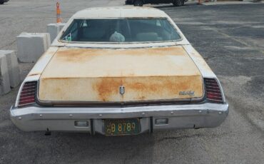 Chevrolet-Monte-Carlo-1973-Coupe-2