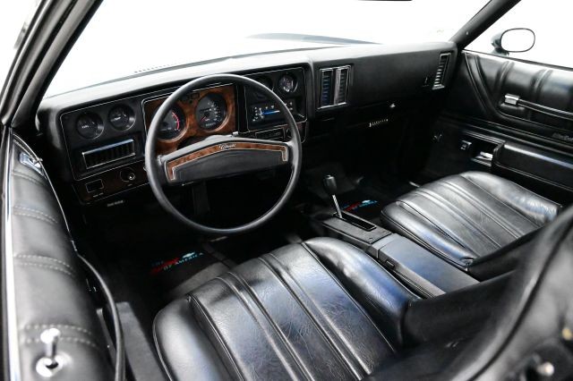 Chevrolet-Monte-Carlo-1974-15