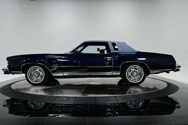 Chevrolet-Monte-Carlo-1974-2