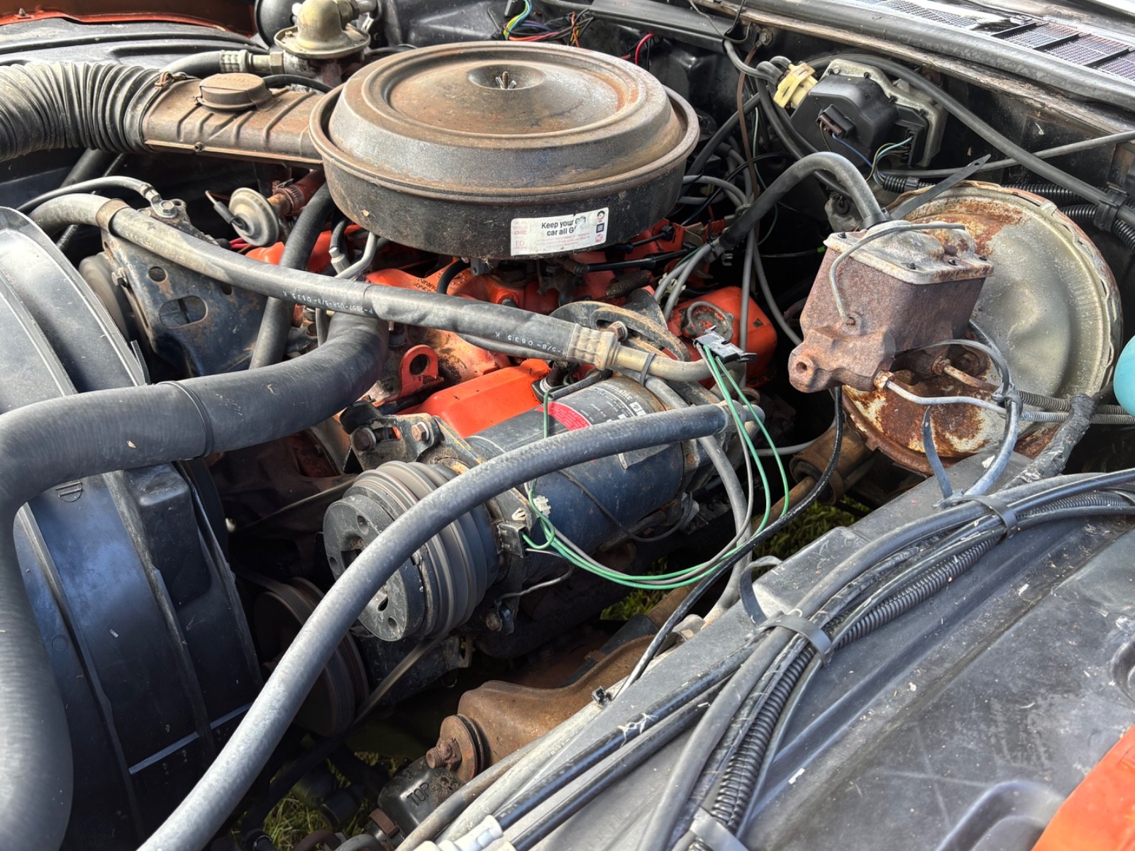 Chevrolet-Monte-Carlo-1975-13