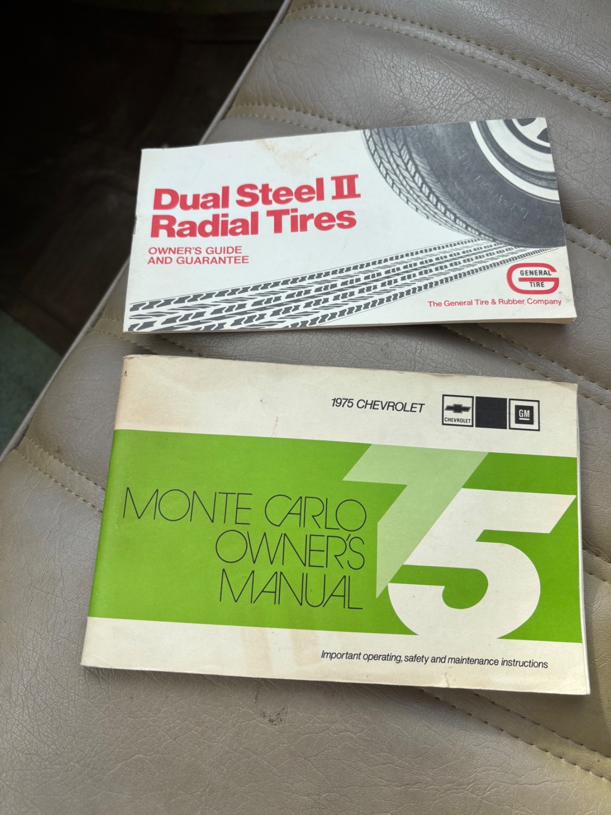 Chevrolet-Monte-Carlo-1975-33