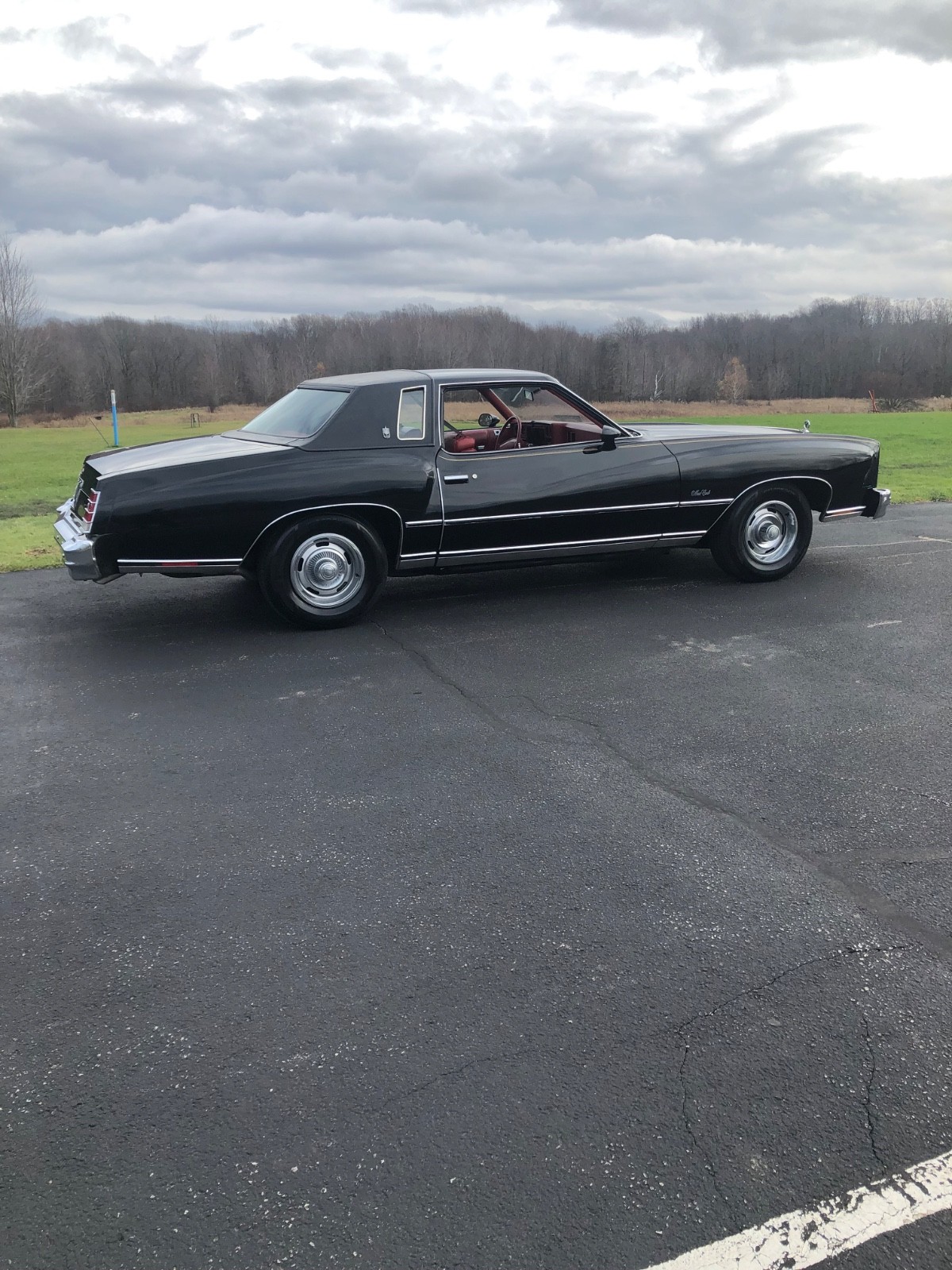 Chevrolet-Monte-Carlo-1977-Coupe-3