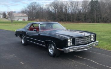 Chevrolet-Monte-Carlo-1977-Coupe-4