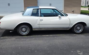 Chevrolet-Monte-Carlo-1978-2-dr-16