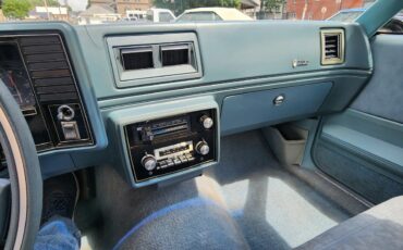 Chevrolet-Monte-Carlo-1978-2-dr-22