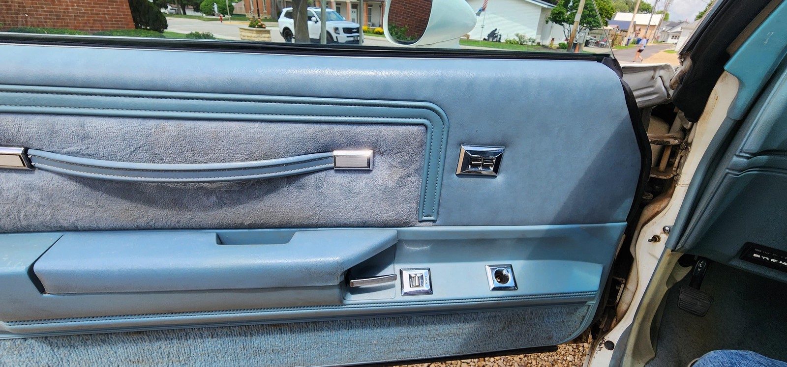 Chevrolet-Monte-Carlo-1978-2-dr-23