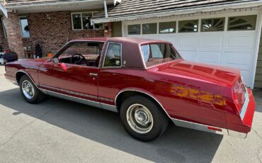 Chevrolet-Monte-Carlo-1983-Coupe-1