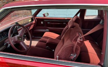 Chevrolet-Monte-Carlo-1983-Coupe-3