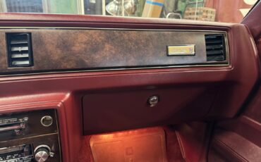 Chevrolet-Monte-Carlo-1983-Coupe-8