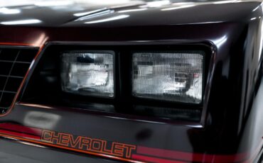 Chevrolet-Monte-Carlo-1985-Coupe-14