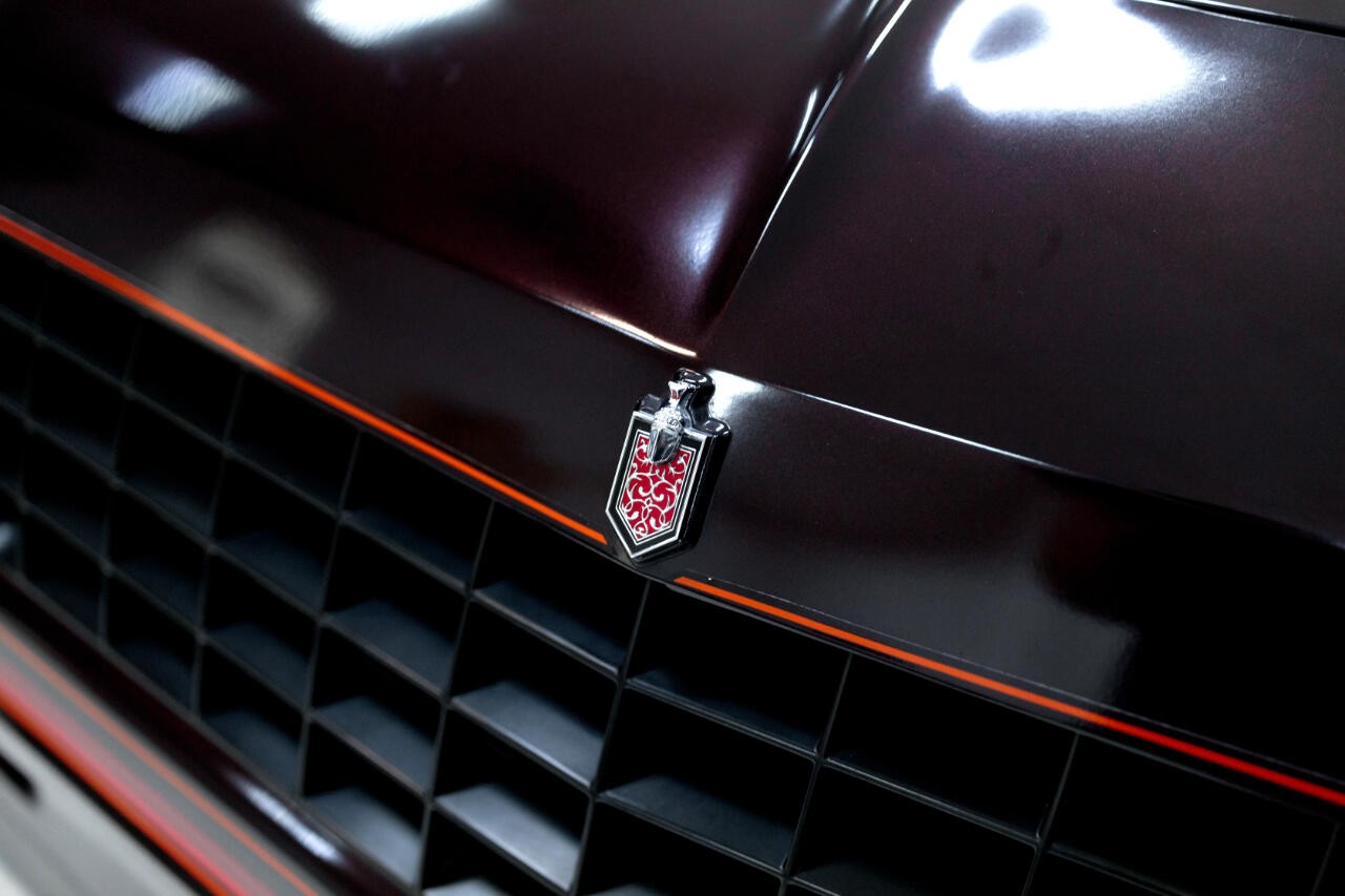 Chevrolet-Monte-Carlo-1985-Coupe-18
