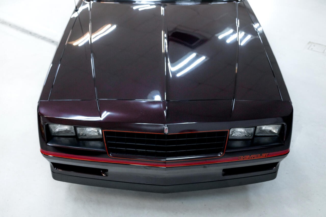 Chevrolet-Monte-Carlo-1985-Coupe-19